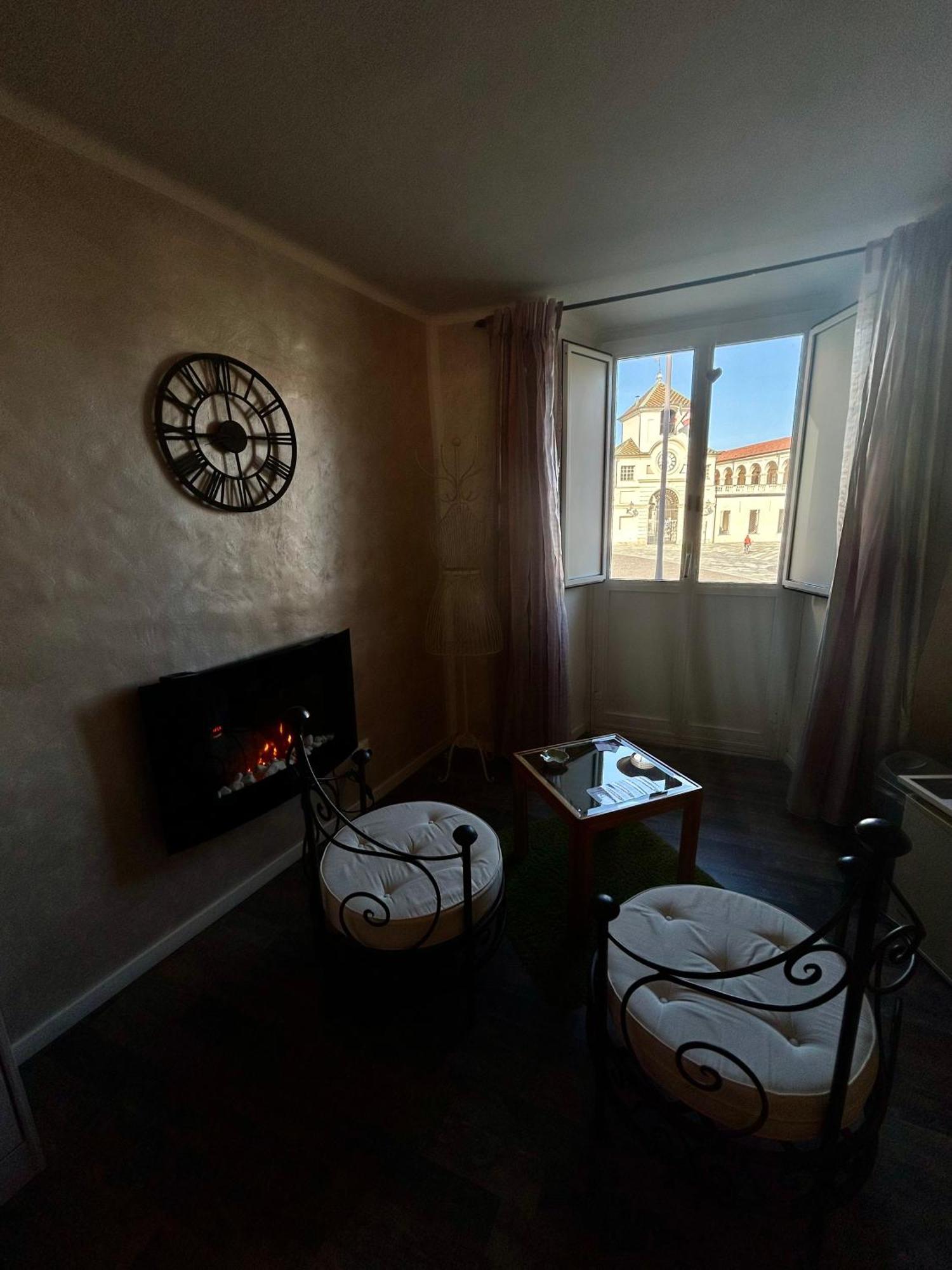 La Finestra Sulla Reggia Bed & Breakfast Venaria Reale Cameră foto
