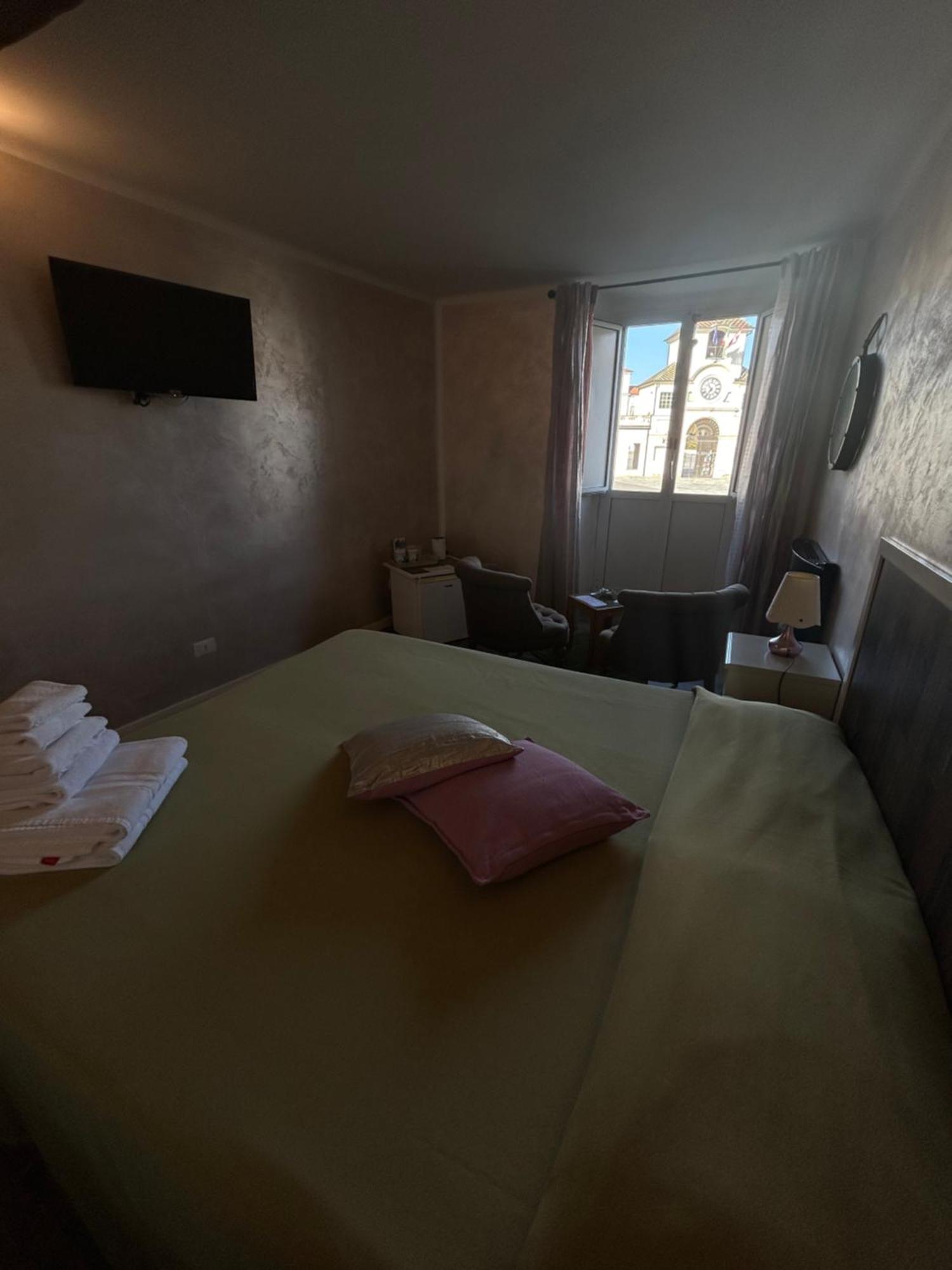La Finestra Sulla Reggia Bed & Breakfast Venaria Reale Cameră foto